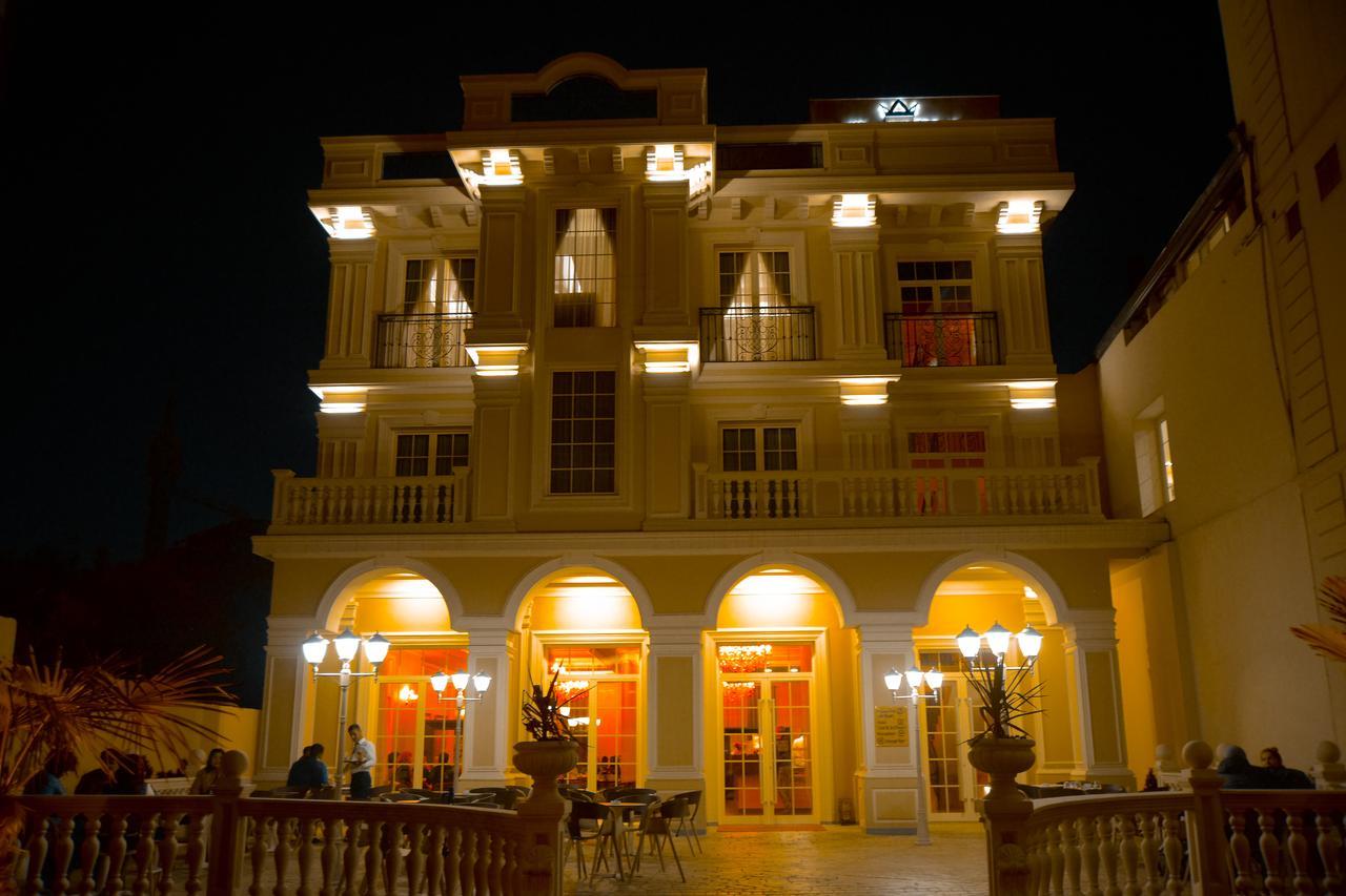 Hotel Vila Imperial Elbasan Exterior photo