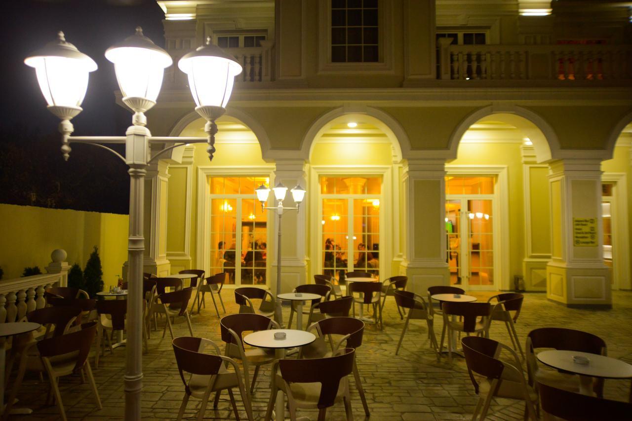Hotel Vila Imperial Elbasan Exterior photo