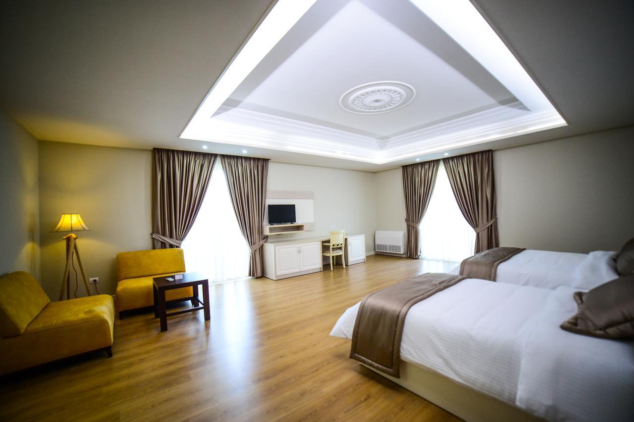 Hotel Vila Imperial Elbasan Exterior photo